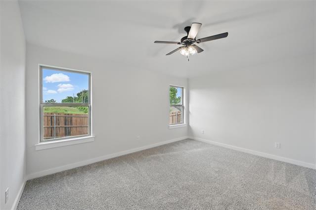 Building Photo - 1401 Quail Crk Dr