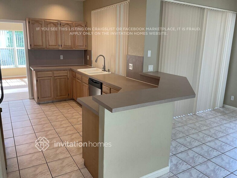 Building Photo - 4132 Trenton Ave