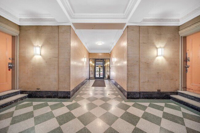 Building Photo - 270 Harrison Ave