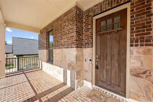 Building Photo - 176 Crampton Cove