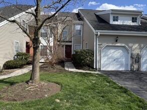 Building Photo - 97 Giordano Dr