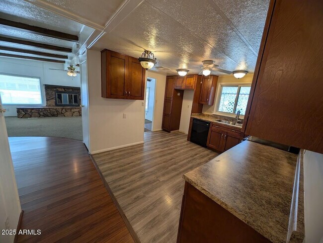 Building Photo - 18003 N 2nd St