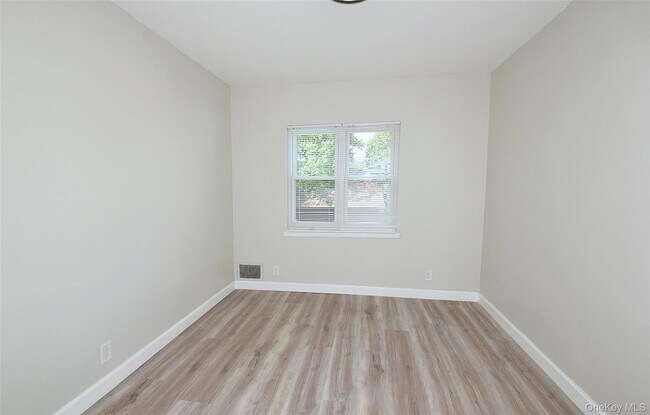 Building Photo - 7336 197th Street