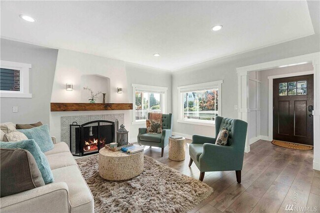 Building Photo - 3711 N 30th St