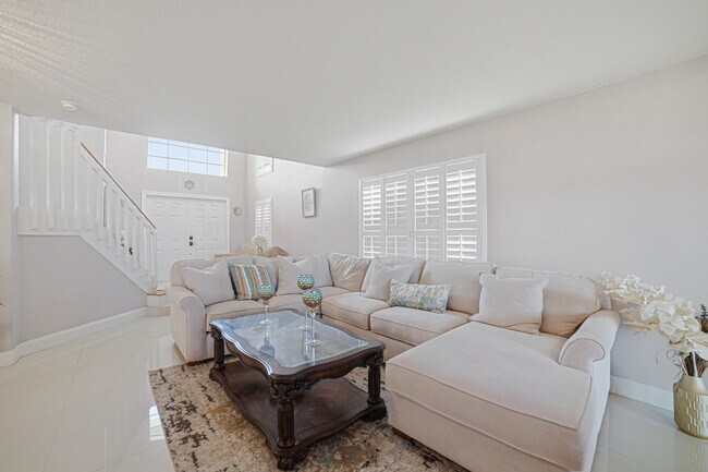 Building Photo - 6466 Buena Vista Dr