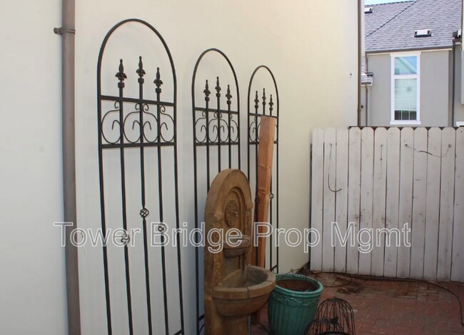 Building Photo - 1096 Provence Village Dr