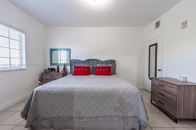 Building Photo - 6930 NW 179th St
