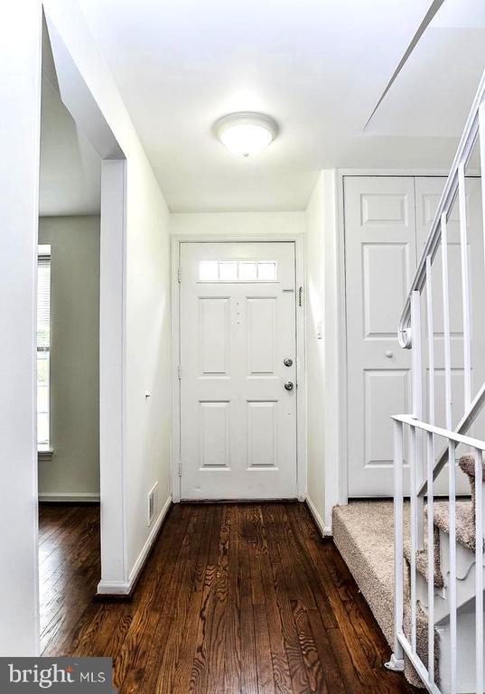 Building Photo - 14424 Black Horse Ct