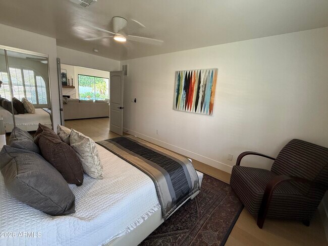 Building Photo - 7285 E Las Palmaritas Dr