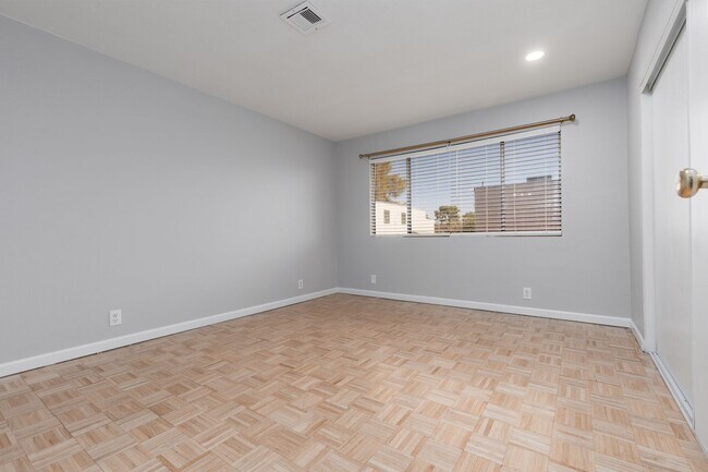 Building Photo - 1676 Jupiter Ct