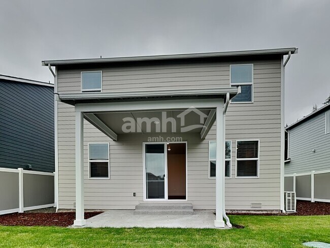 Building Photo - 7921 Selah St SW