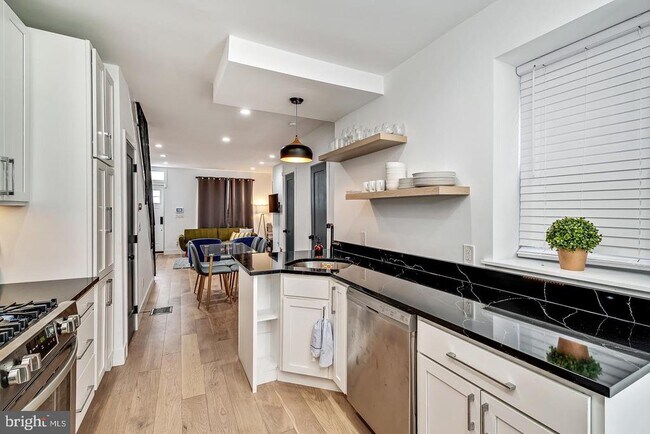 Building Photo - 1630 S Ringgold St