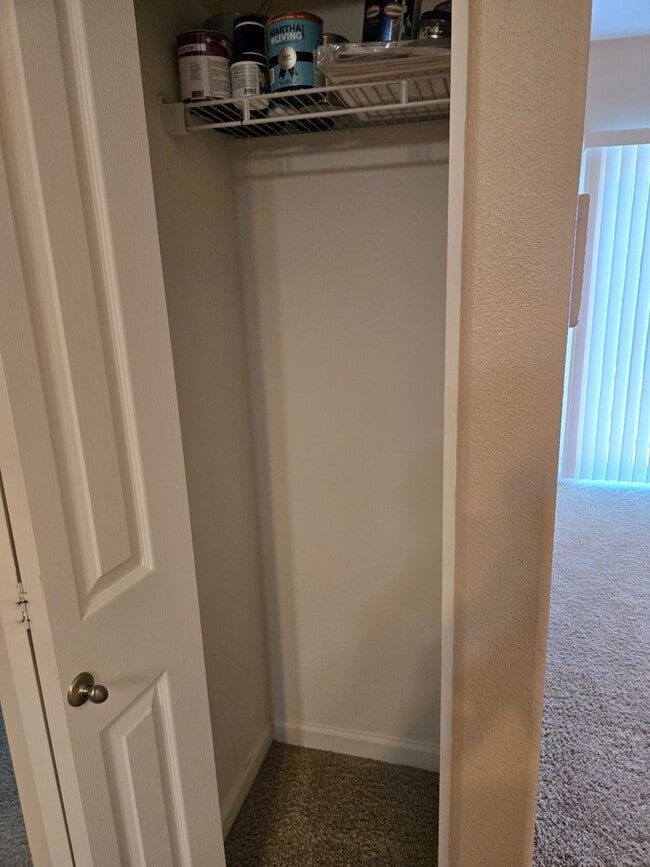 Building Photo - Wonderful Overlook at Timberland 1 BR 1 BA Condo