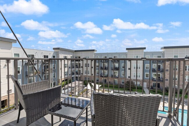 Building Photo - 28294 Ferry Rd