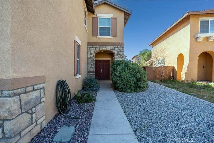 Building Photo - 14389 Moon Valley St