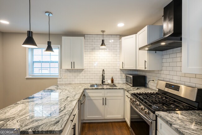 Building Photo - 2131 Bixler Cir