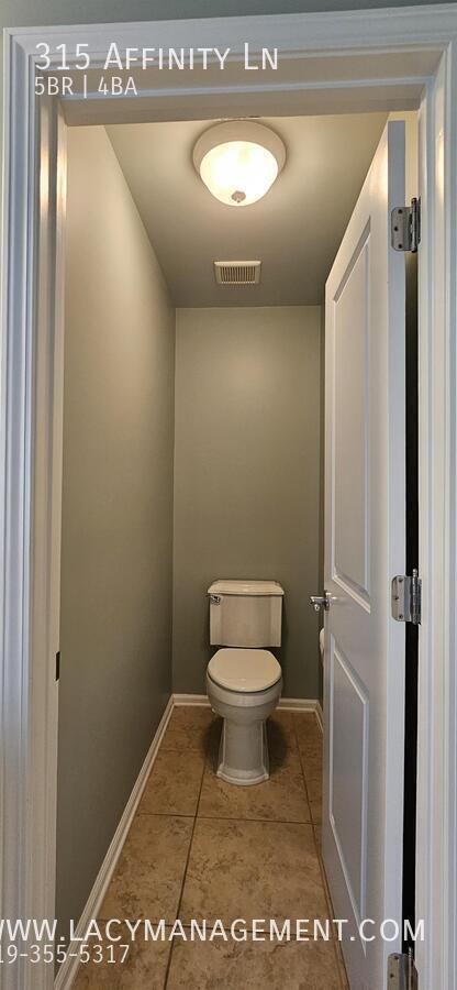 Building Photo - 315 Affinity Ln