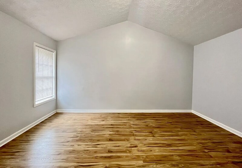 Building Photo - 1060 Grace Dr