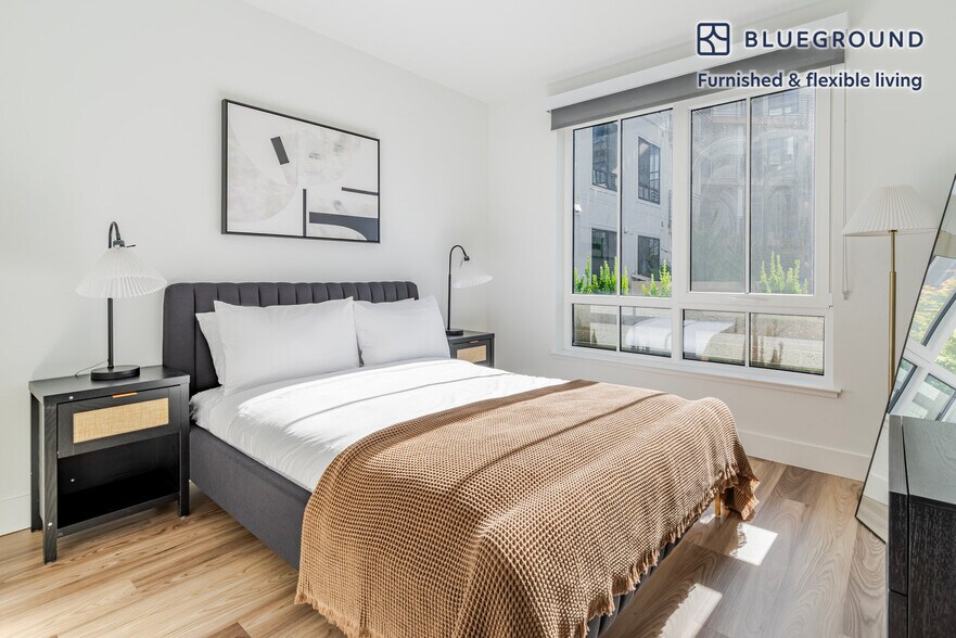 Building Photo - 85 Cleaveland Rd