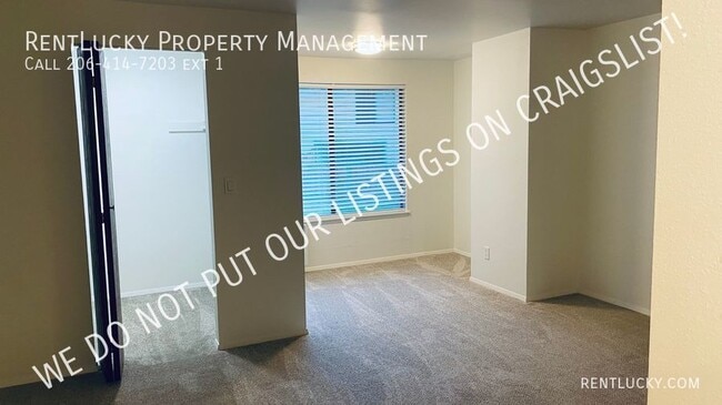 Building Photo - 1733 SW 318th Pl