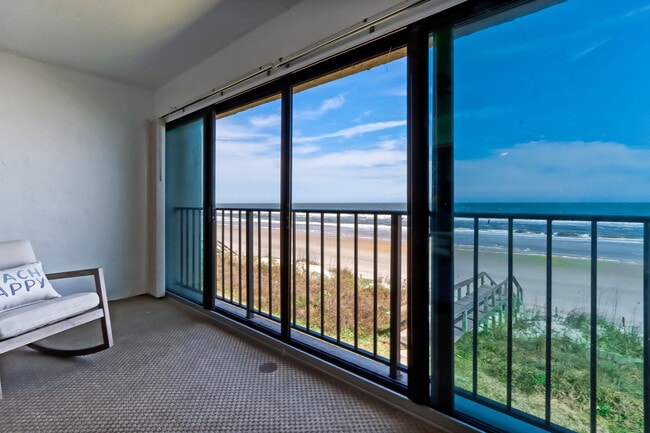 Building Photo - 661 Ponte Vedra Blvd