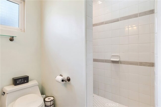 Building Photo - 12951 Cascade St