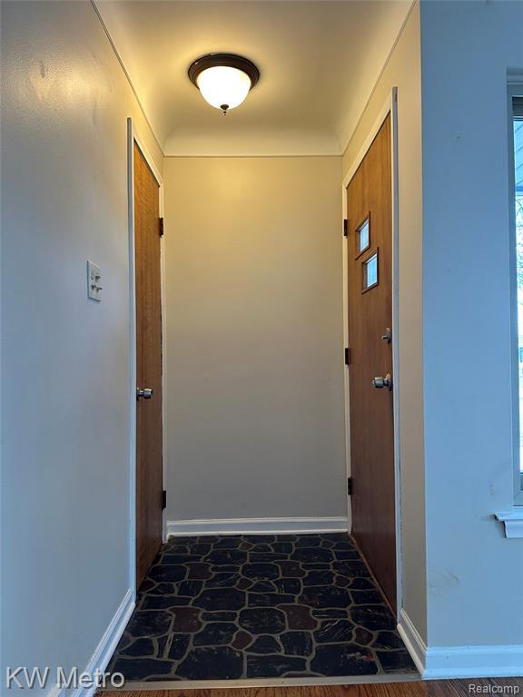 Building Photo - 21624 Winshall St