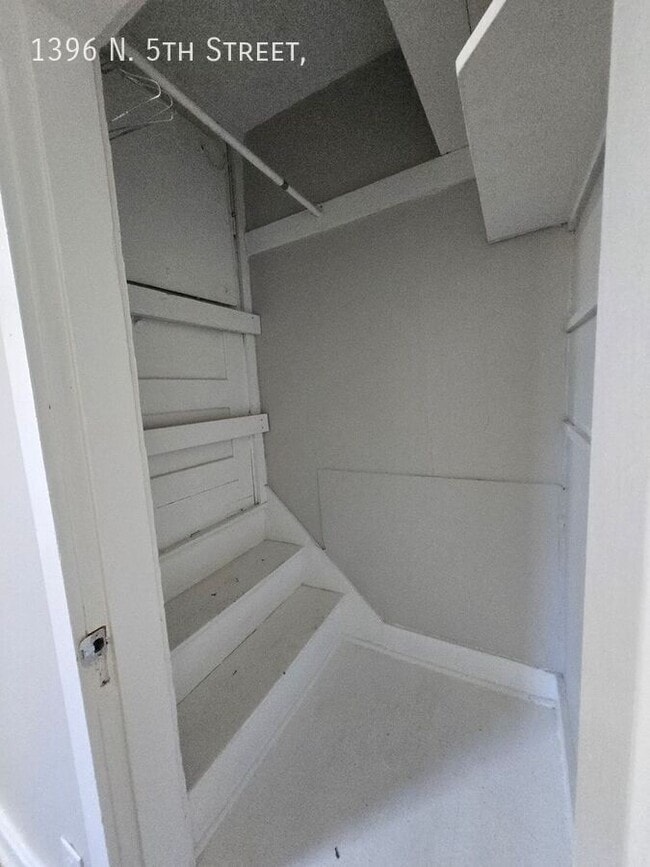 Building Photo - 1396 N 5th St