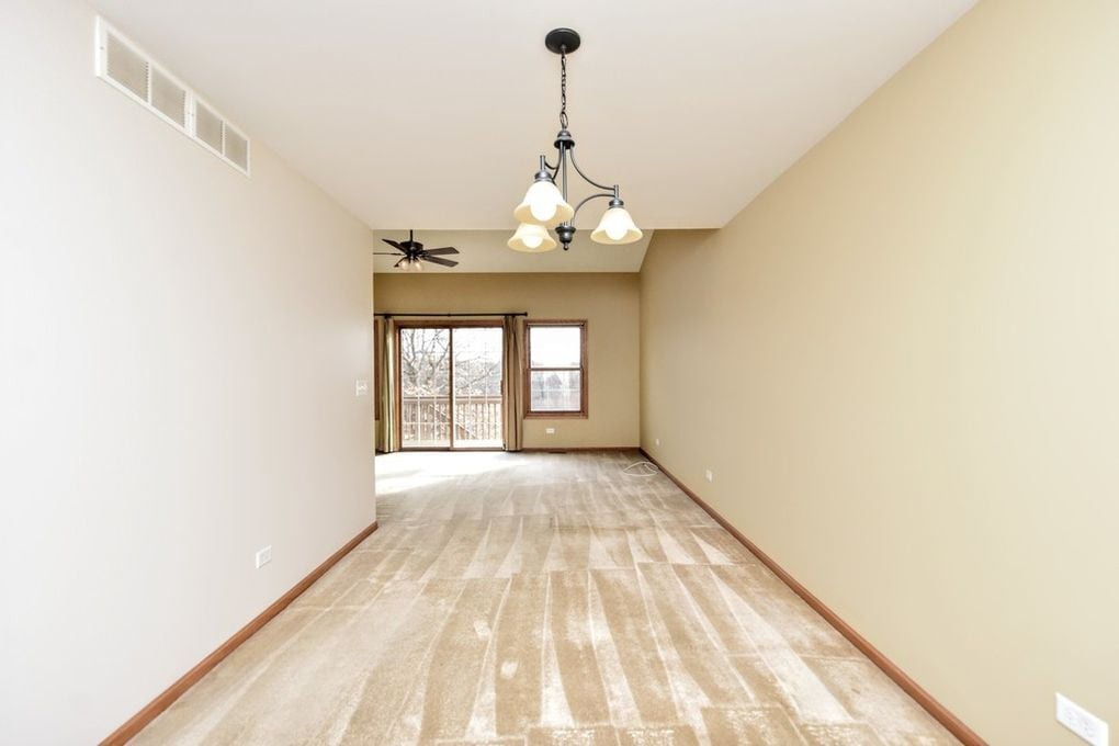 Building Photo - 5809 Fieldstone Trl