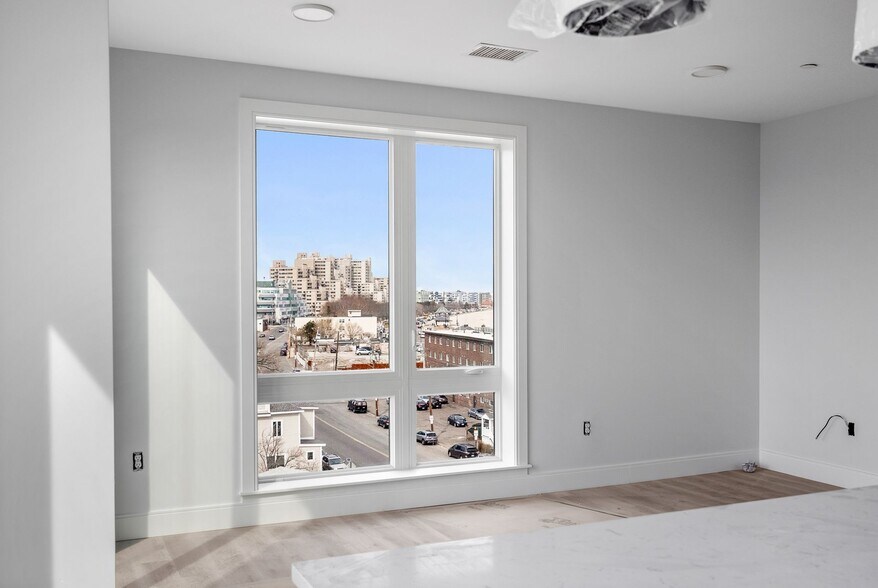 Building Photo - 90 Ocean Ave