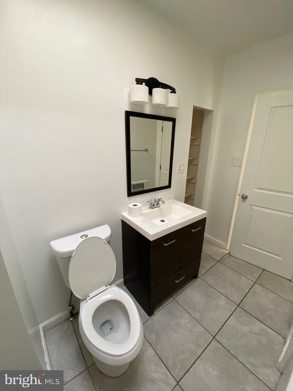 Building Photo - 2320 Anoka Ave