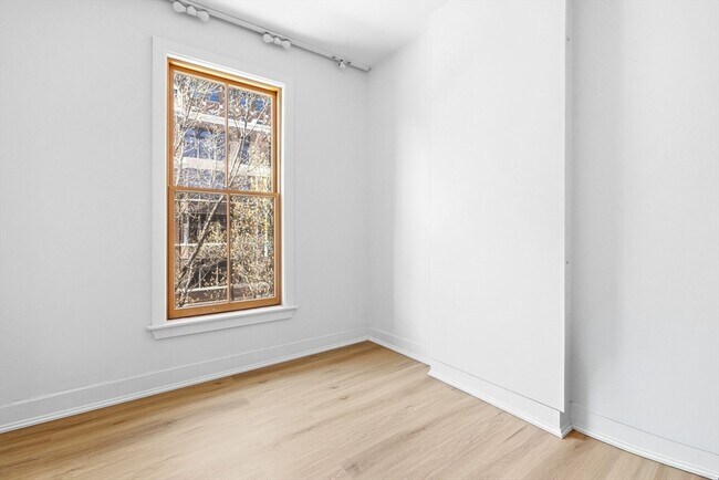 Building Photo - 298 Columbus Ave