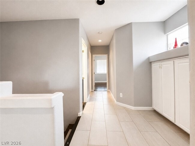 Building Photo - 9706 Powell Plateau Ct