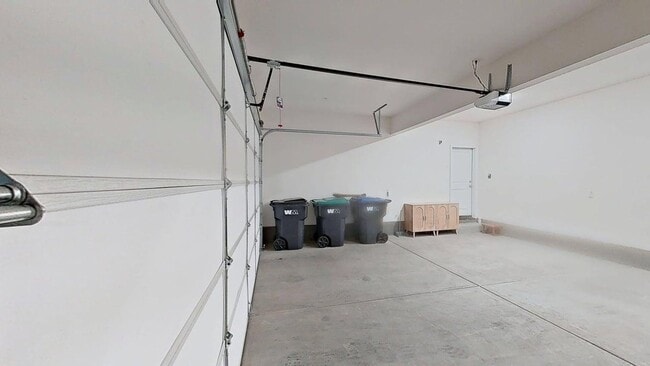 Building Photo - 29378 Bovenzi Wy