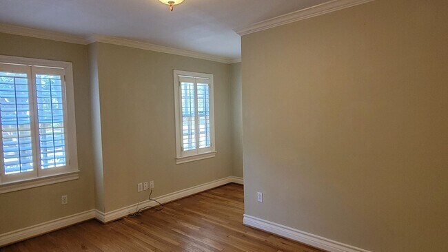 Building Photo - PRE -LEASING FOR AUGUST 1ST! Great College Rental! Beautiful Home Near Tech Campus!!