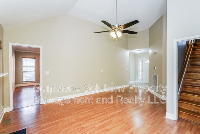 Building Photo - 306 Crooked Oak Ct