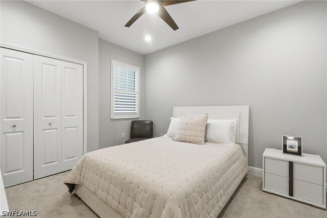 Building Photo - 2560 Seychelles Dr