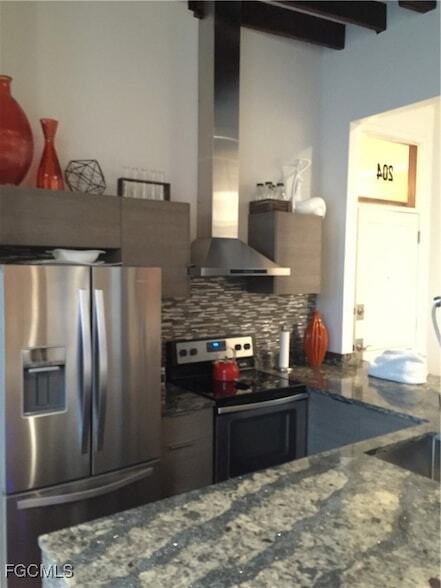 Building Photo - 2278 First St