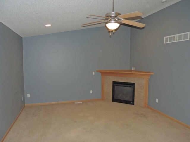 Building Photo - $1,600 | 3 Bedroom, 2 Bathroom Multi Floor Duplex | Pet Friendly* | Available for a August 1st, 2...