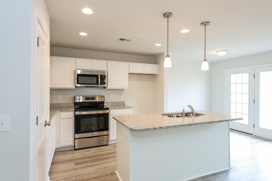 Building Photo - 229 Celebration Ave