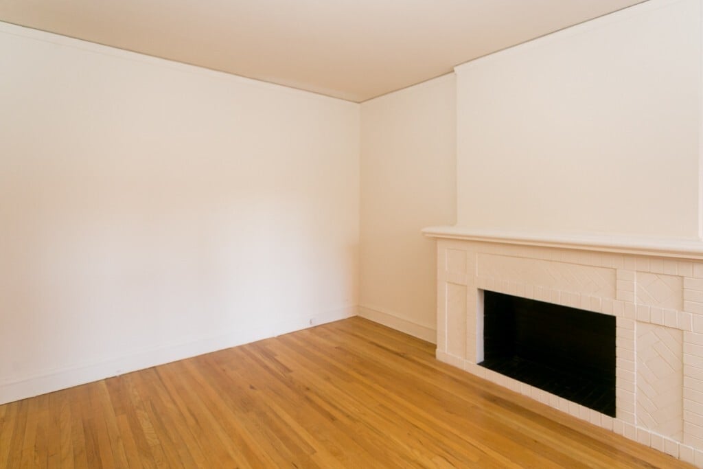 Building Photo - 1314 Oak Ave