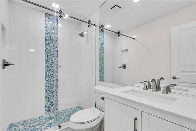 Building Photo - 9755 Harrell Ave