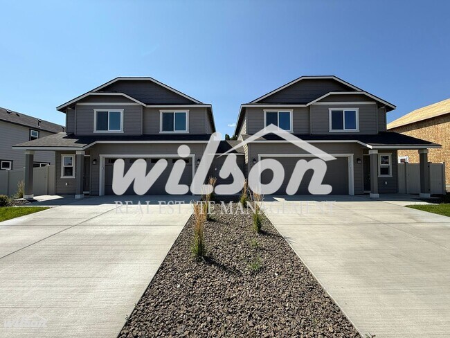 Primary Photo - Be the First to Live Here! Stunning New 3B...