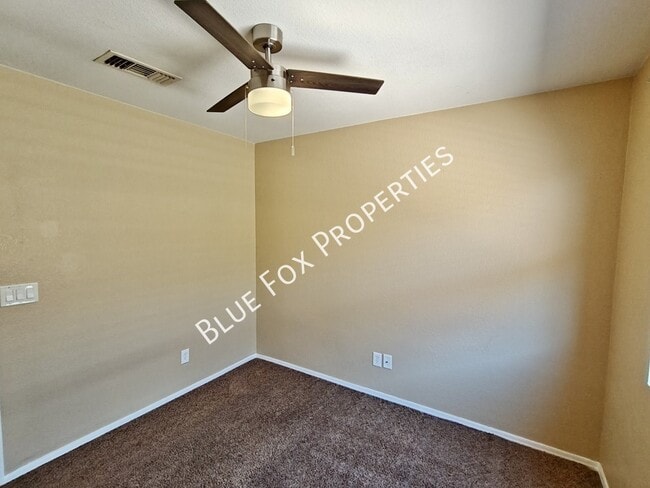 Building Photo - 3754 E White River Dr