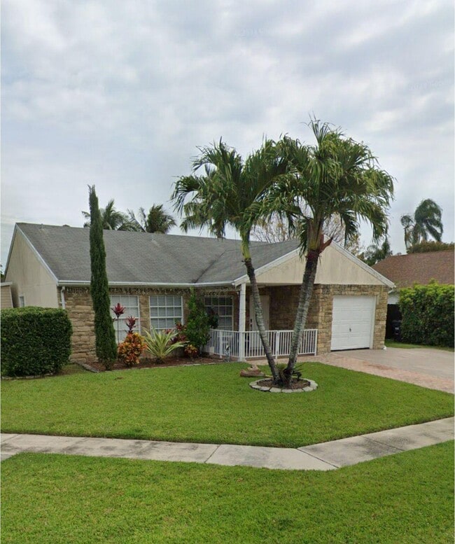 Primary Photo - 7779 Elwood Dr