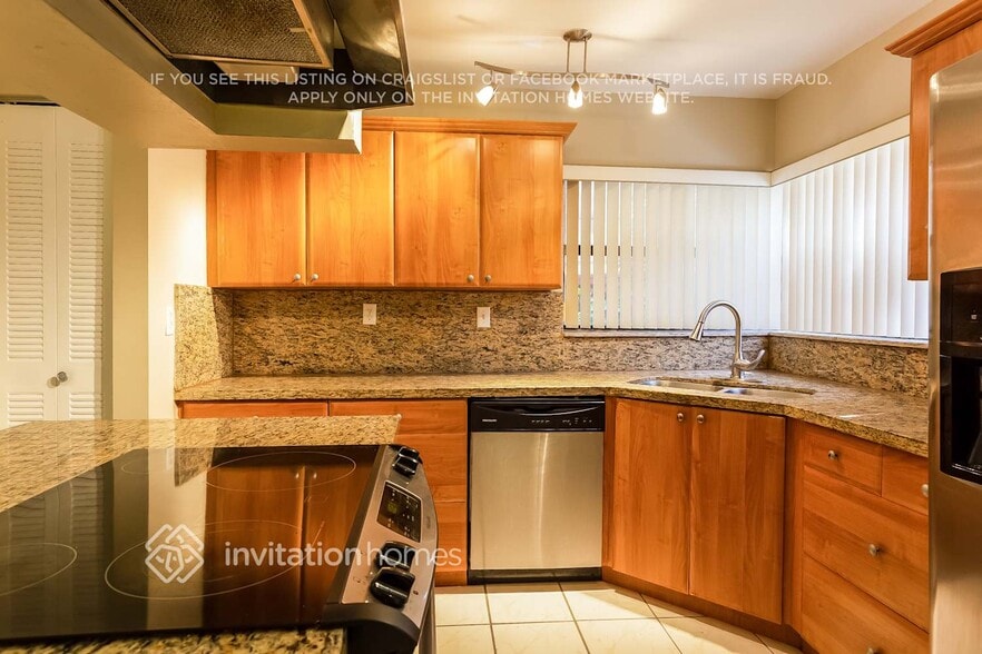 Building Photo - 6789 SW 104th Ct