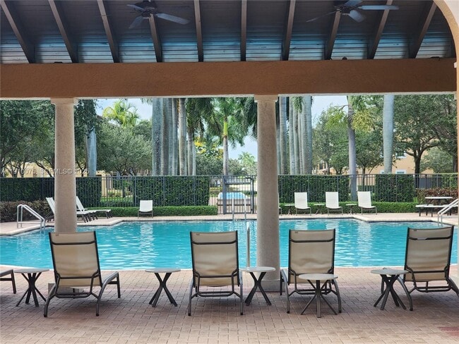 Building Photo - 14722 SW 12th St