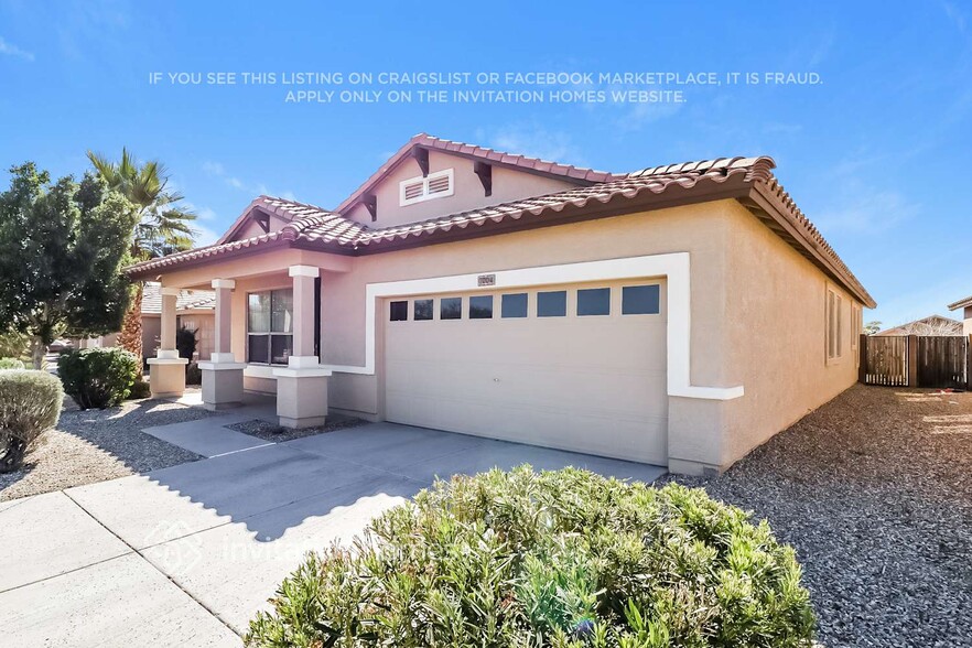 Building Photo - 7004 S 30th Ln