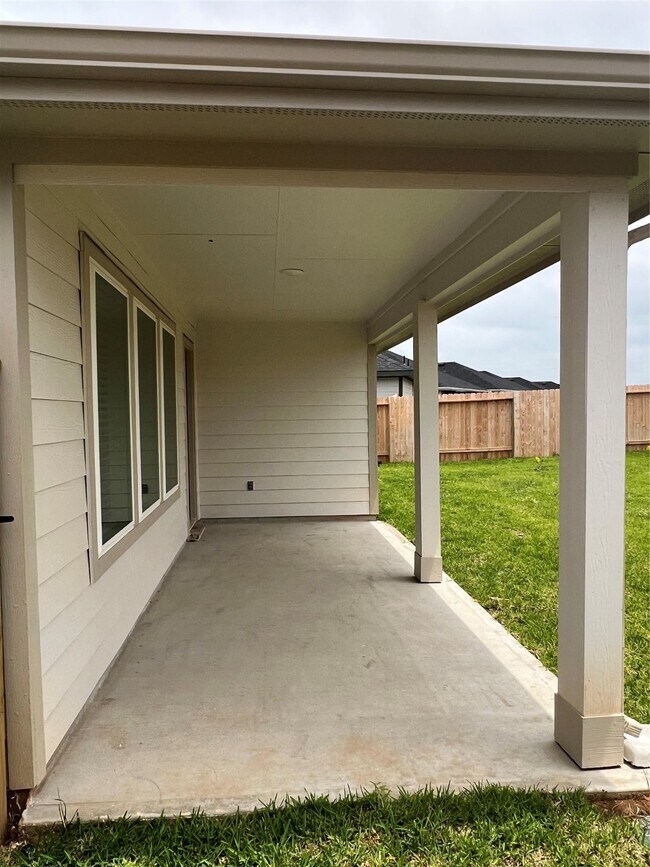 Building Photo - 31731 Melkridge Rd