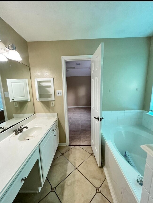Building Photo - 3259 Enchanted Hollow Ln